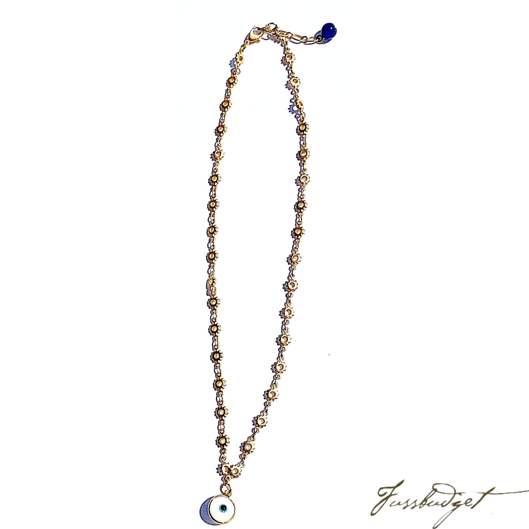 God’s Eye Pendant on Daisy Necklace
